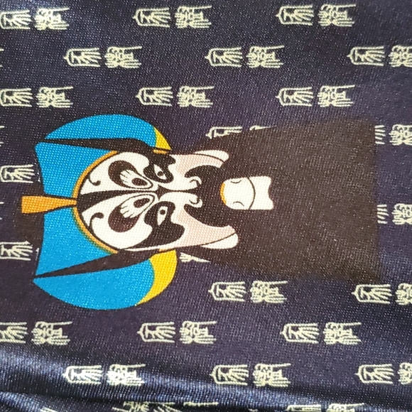 Chinese Opera Masks necktie - Picture 3 of 8